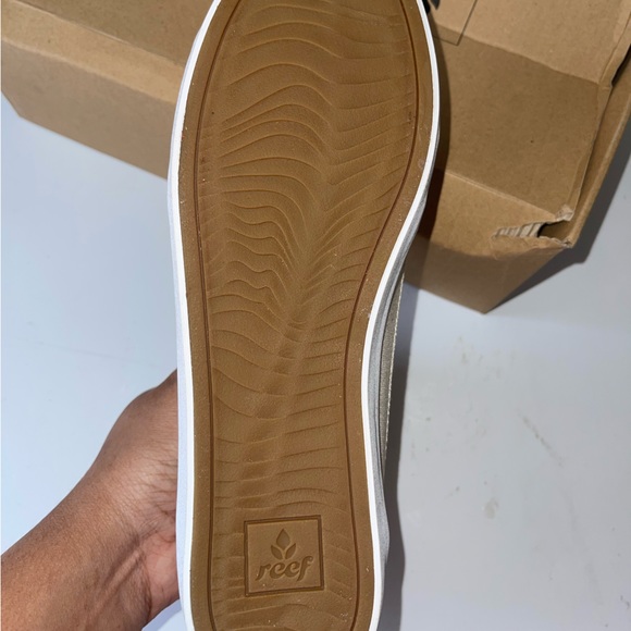 Reef sneakers - Picture 4 of 7